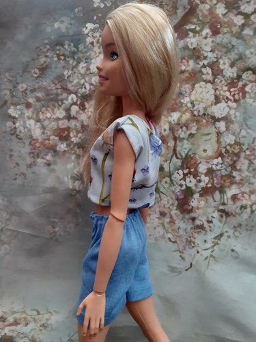 Short and top, Outfit, Doll Clothes-Fits 28 Inch Barbie Fashion Dolls - Picture 4 of 6