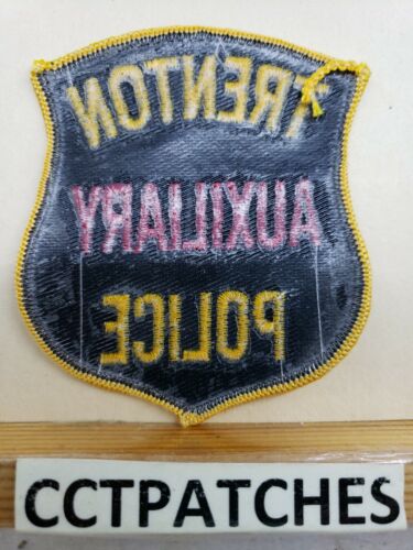 TRENTON, MICHIGAN AUXILIARY POLICE SHOULDER PATCH MI - Picture 2 of 2