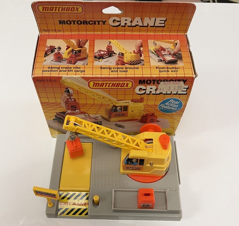 1985 Matchbox Motorcity  Crane 1405 Brand New  