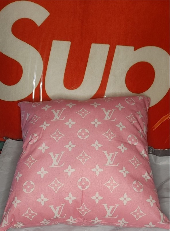 DESIGNER Custom Handmade Decorative Soft Fluffy Cushion PINK Pillows 17"x17" #1