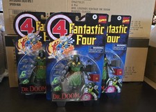 Marvel Fantastic Four Legends Retro Dr DOCTOR DOOM in Hand