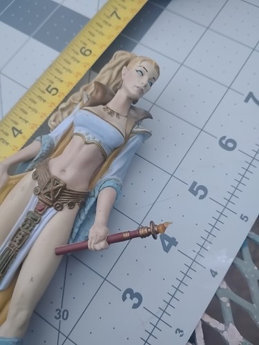 EverQuest Planes of Power Firiona Vie Elf 6.25" Action Figure 2002 SCEA - Picture 2 of 3