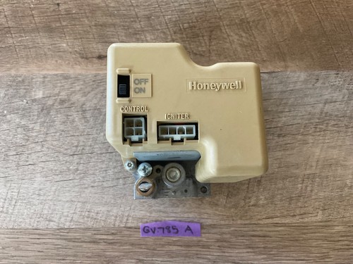 Furnace Smart Gas Valve SV9501M 2056 Honeywell - Picture 3 of 5
