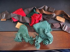 Lot of 4 Garters, 2 Red Tabs, 4 Green Tabs