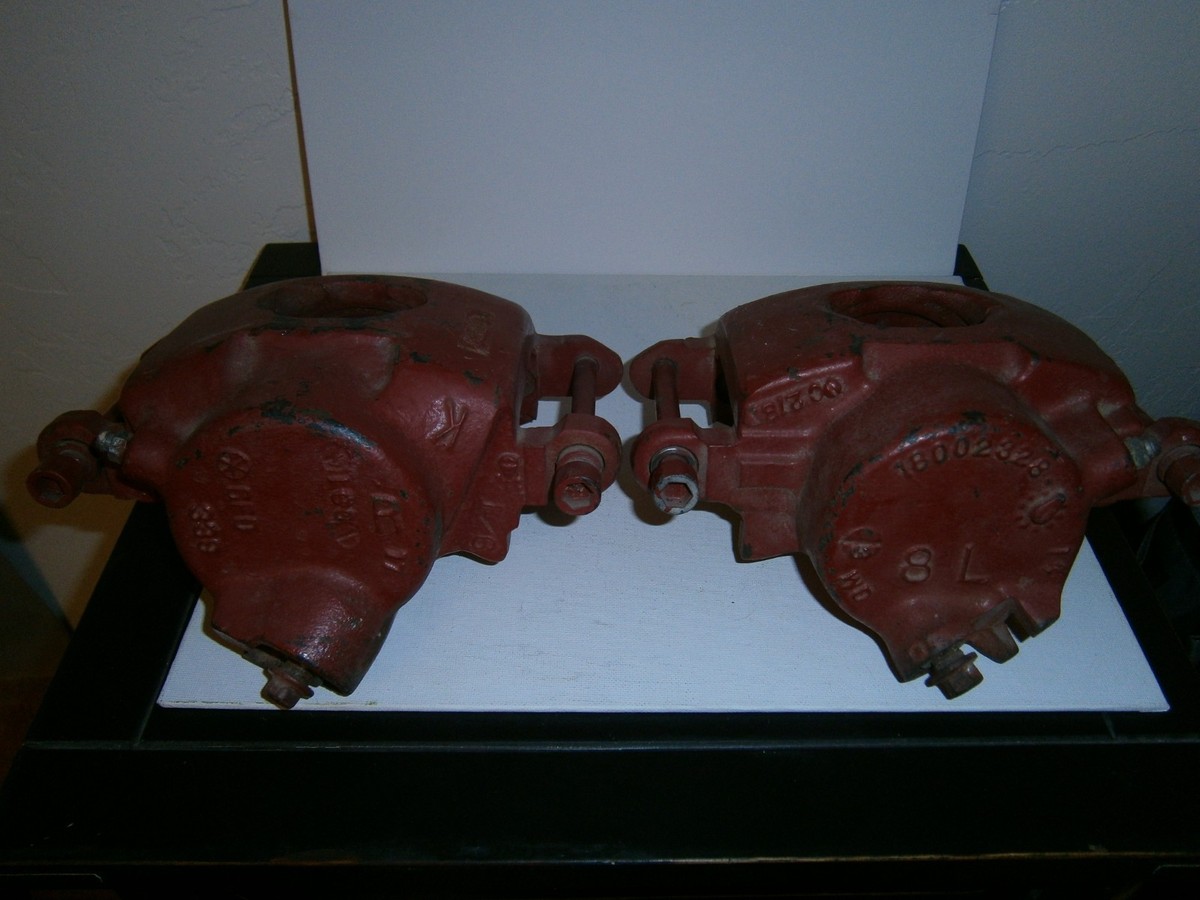 Delco Moraine GM Camaro Chevelle GTO T/A Brake Caliper Set 5474339