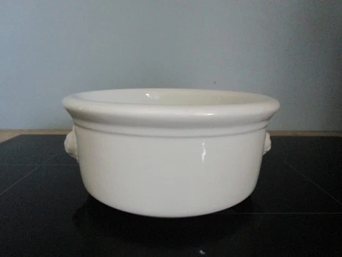 Apilco White Thick Porcelain Lion Head Handles Hollow / Gratin Dish