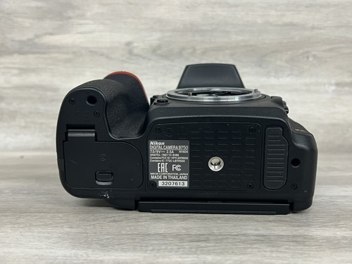 Nikon D750 fotocamera reflex digitale con obiettivo Tamron 18-270 mm (PO1018143) - Foto 6 di 12