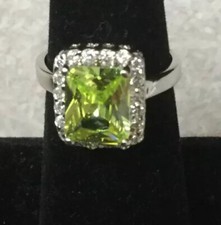 925 STERLING SILVER RING SZ 6.5 RECTANGLE LIME GREEN hand made
