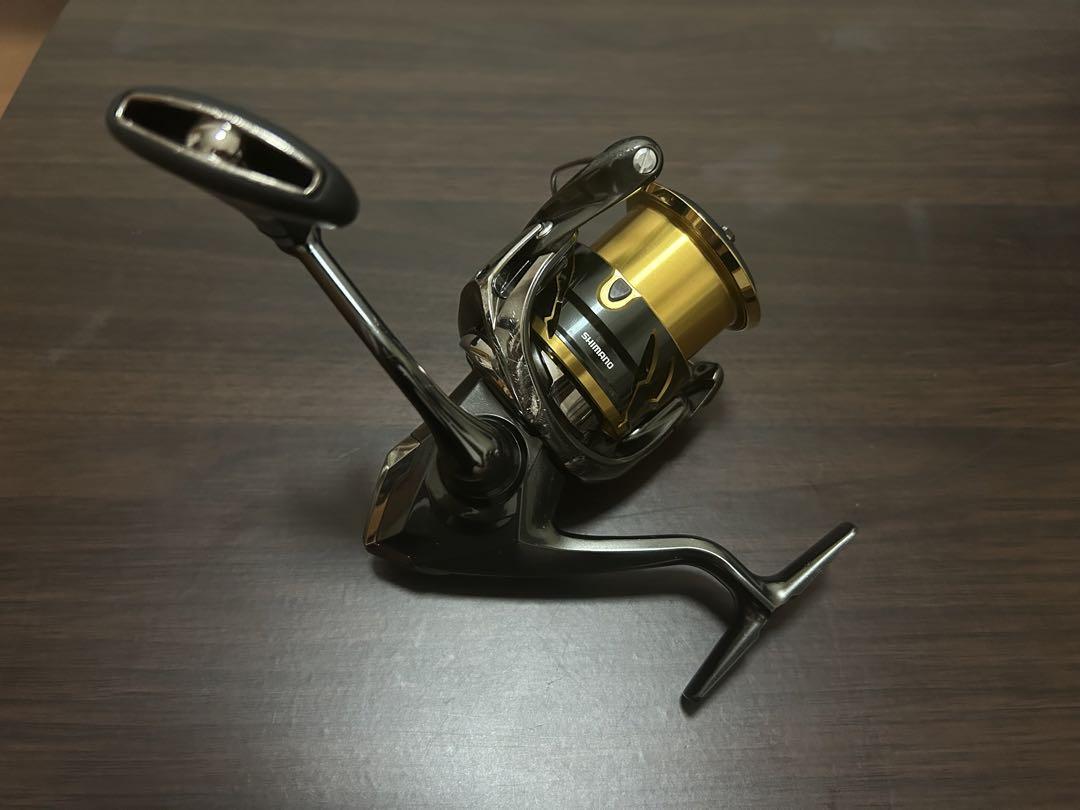Shimano 20 Twinpower 4000MHG 5.8 Gear Spinning Reel Used from