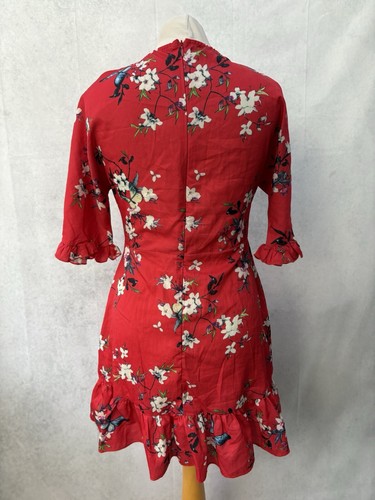 Parisian Red Floral Dress Size 10 Petite Short Sleeve V Neck Short Polyester - Picture 5 of 12