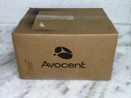 New In The Box -  Avocent SC340-001 4-Port KVM Switch (520-871-503)