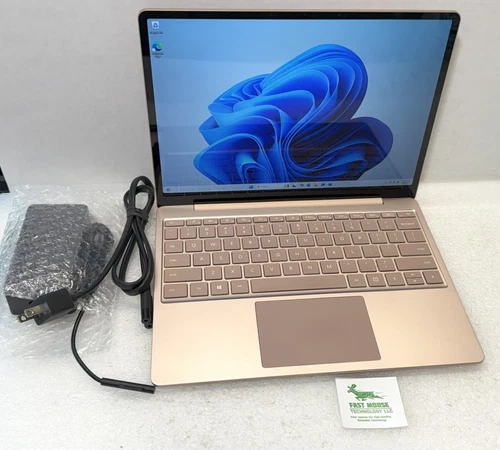 Microsoft Surface Laptop Go 12.4" Touch 1943 Tablet i5-1035G1 8GB 256GB Win 11