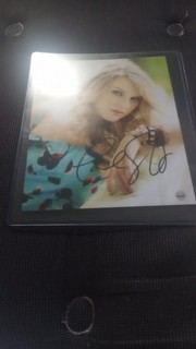Taylor Swift sign picture