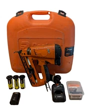 Paslode IM250A LI 902400 16-Gauge Angled Finish Nailer W/ Case & Extras!