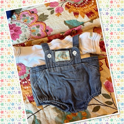 Schöner Vintage Kohl Patch Kinder Puppe Junge Denim Strampler und weißes Hemd Kleidung
