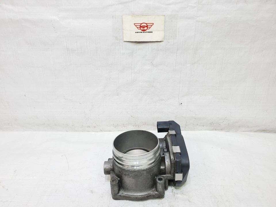 Корпус дроссельной заслонки 15 2015 BMW M235i xDrive в сборе от оригинального производителя 13-54-7-597-871 - Изображение 4 из 4