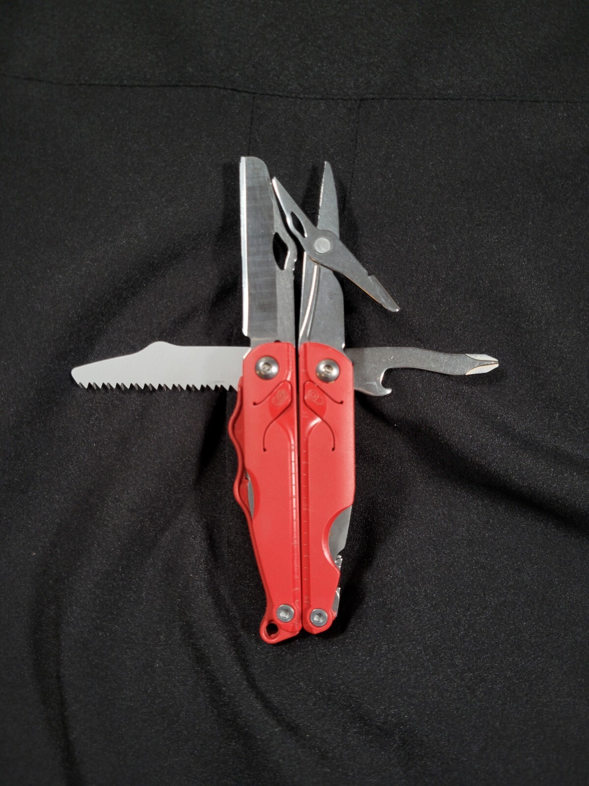 Leatherman Leap Red Multitool Multi Tool Knife Pliers Scissors eBay
