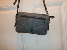 Vera Wang Simply Tufted Quilted Crossbody Shoulder Purse Handbag Bag Gray Design