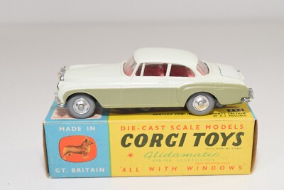 A47 1:43 CORGI TOYS 224 BENTLEY CONTINENTAL SPORTS SALOON TWO TONE