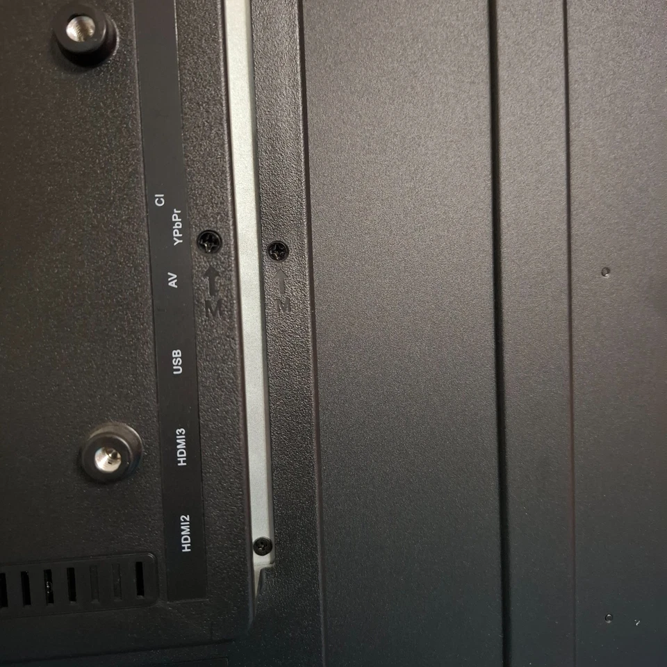 PROSCAN PLDED3274-UK-B 32" HD Ready Freeview LED TV HDMI USB Scart - Black - Image 4 of 4