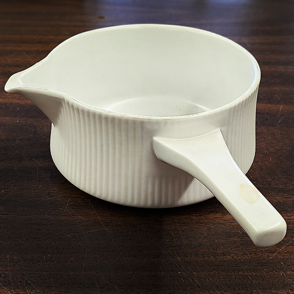 THOMAS FLAMMFEST WHITE Handled Sauce Pan 2.75