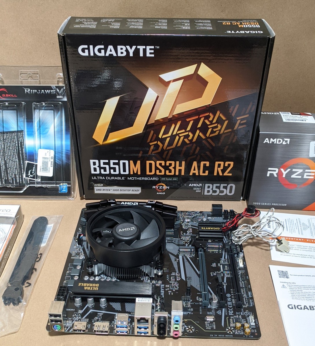AMD Ryzen 5 5500 CPU Gigabyte B550M DS3H Motherboard Corsair 16GB