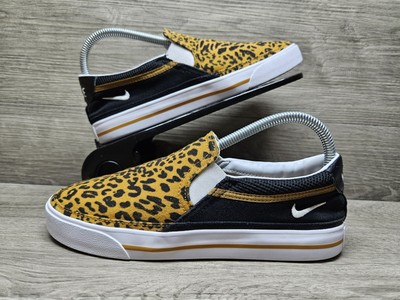 Court Legacy Nike Women's Leopard Fashion Sneakers Nike Court