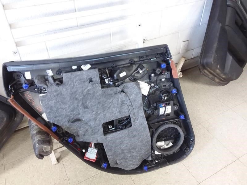 2018 MASERATI LEVANTE Passenger Right Side Rear Interior Trim Panel Black/Brown 