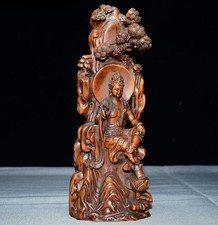 Exquisite small leaf boxwood pine free Guanyin ornament