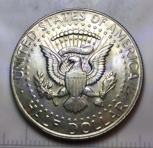 1968 D Kennedy Half Dollar 40% Silver Toned & DDR Error Coin - Picture 4 of 9