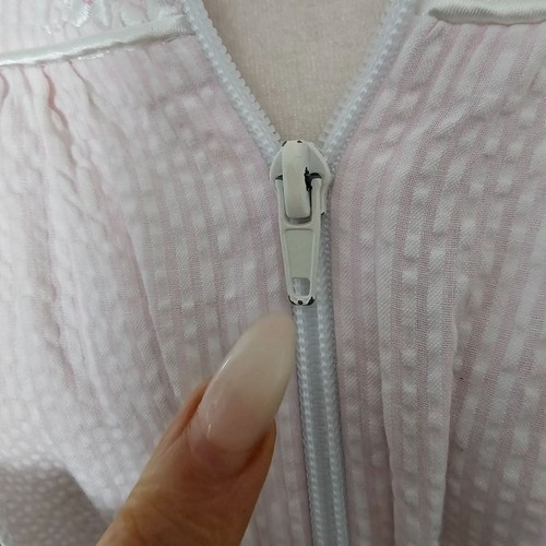 Vintage Barbizon Nightgown Pajamas Size S Pink Seersucker Floral Embroidery - Picture 18 of 18