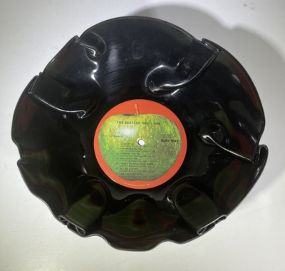 THE BEATLES 1962-1966 Melted Vinyl LP Record BOWL Gift Basket