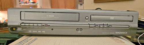 Magnavox MWD2205 DVD Player/VCR Combo VHS Recorder NEW Without Box No Remote