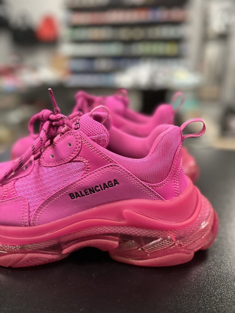 Size 9US/42EU - Balenciaga Triple S Pink 100% Authentic $1090
