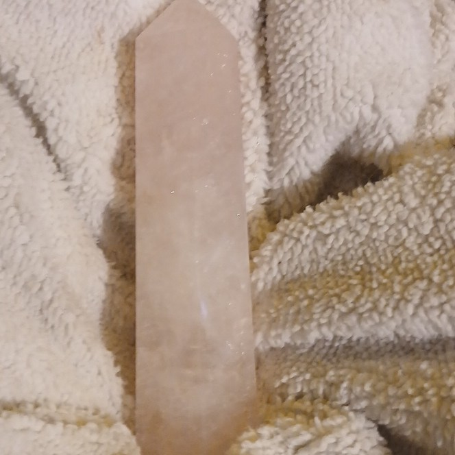 Polished rose quartz Pink Crystal Healing Point Tower Obelisk