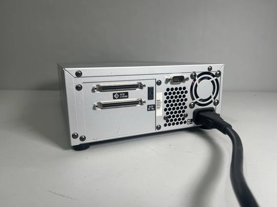 SONY Tape drive SDZ-S100 SAIT SDZ-100 1.3Tb LVD SAITe1300-S External Unit S-AIT - Image 3 of 4