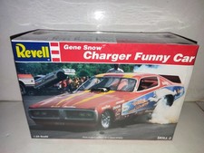 REVELL 85-7619 MODEL - 1/25 - GENE SNOW CHARGER FUNY CAR - NEW SEALED