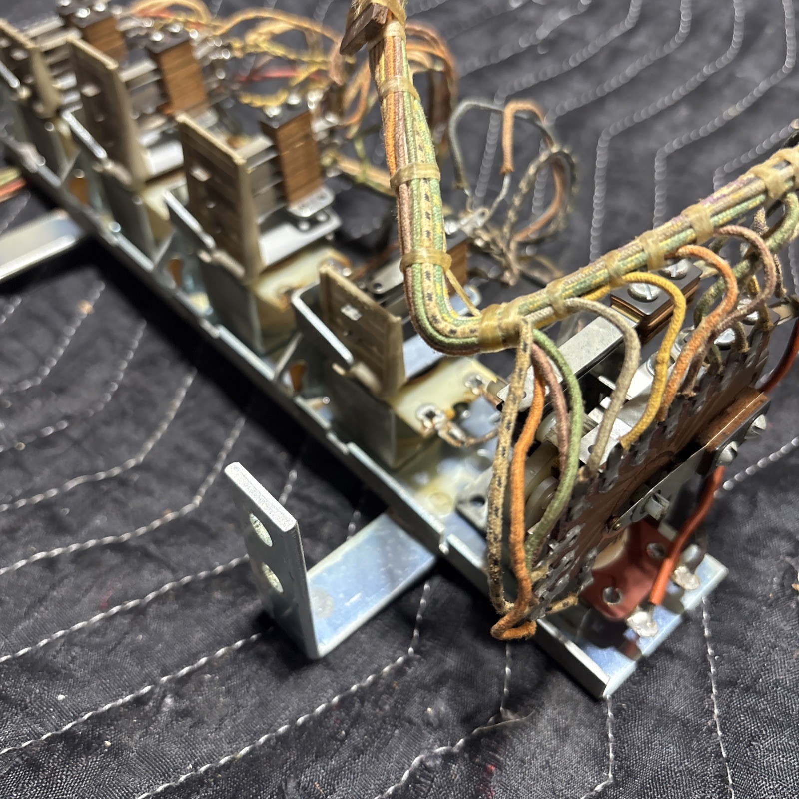 Gottlieb  1972 King Kool Playfield Bank Lot A-489(1) ,A-9740(1) 1A-9735(3)Coils