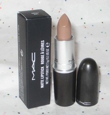 MAC Matte Lipstick in Gritty Girl - New in Bo...