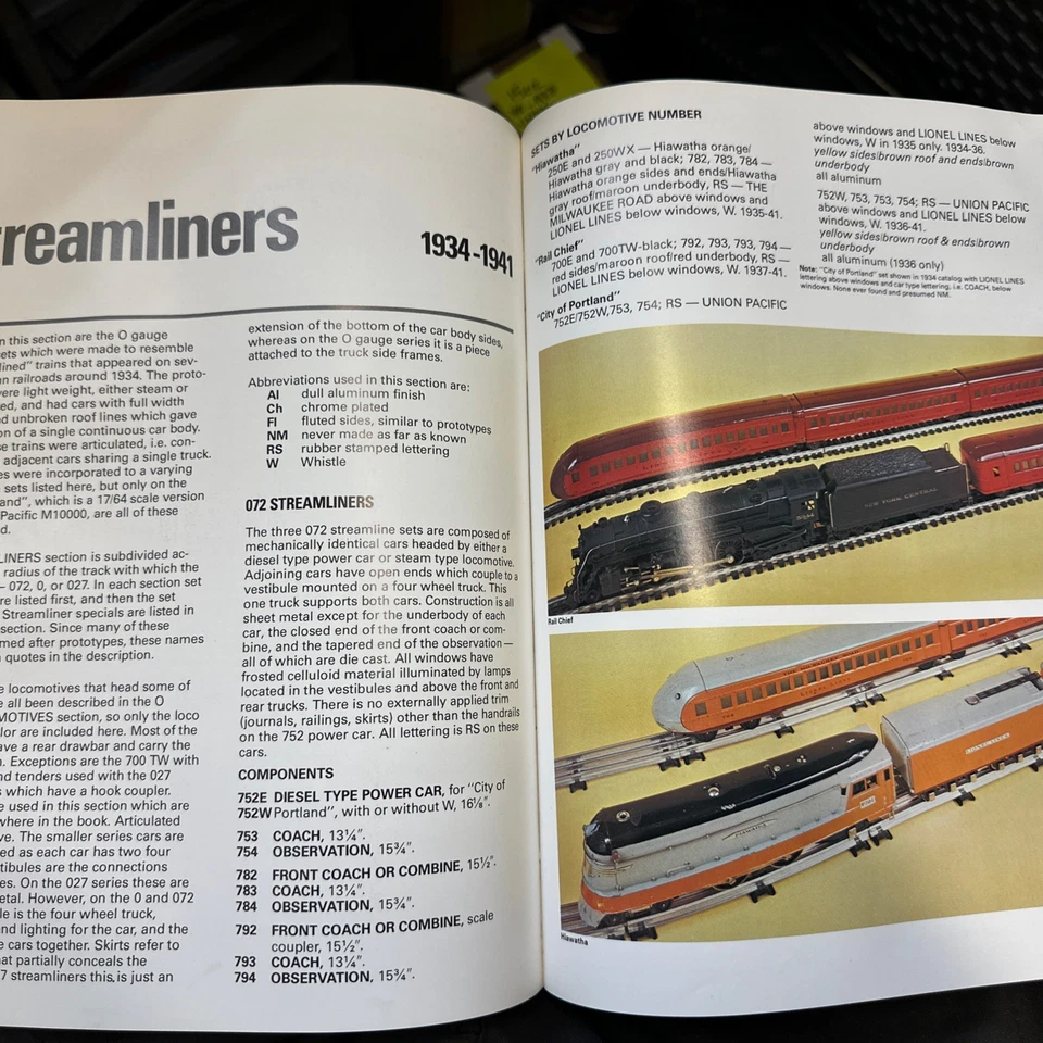 LIBRO DE TAPA DURA CLÁSICO VINTAGE LIONEL DE PREGUERRA 1900-1943 REFERENCIA FOTO 250 PÁGINAS Foto 3 de 4