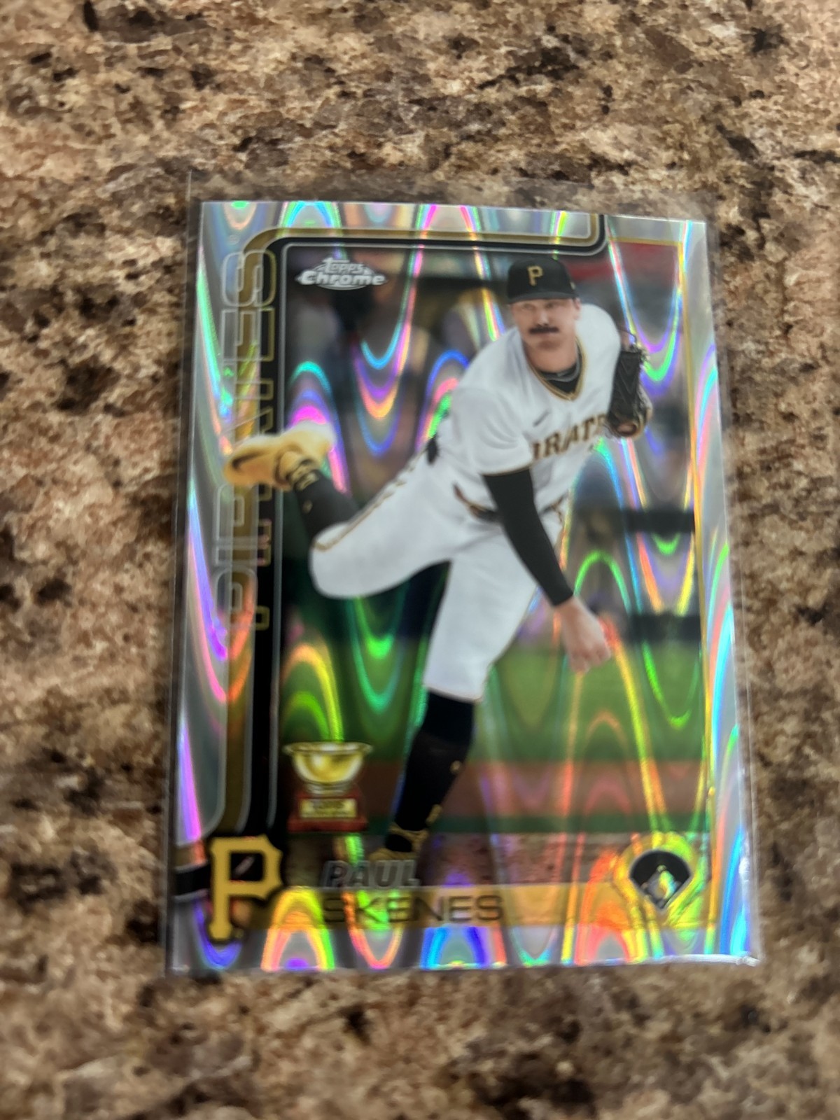 2025 Topps Chrome Paul Skenes Raywave Refractor Pittsburgh Pirates # 300