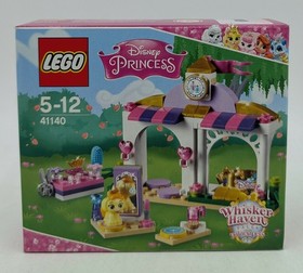 LEGO 41140 Disney Princess Daisy's Beauty Salon Dog Puppy Pet NEW