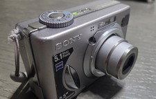 Sony DSC-W5 Cyber-shot 5.1MP 3x Optical Zoom Digital Camera