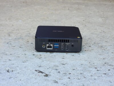 ASUS Chromebox CN60 (16gb SSD, Intel Celeron, 1.40ghz, 2gb RAM