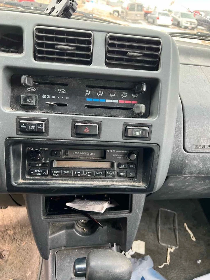 二手左门镜适合:1998 年丰田 Rav4 Power 4 Dr 左 A 级 — 第 3/4 张图片