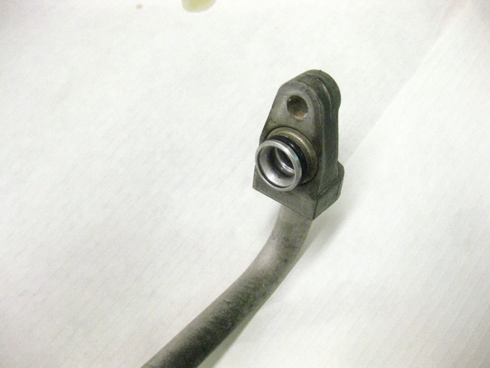 2007 TOYOTA HIGHLANDER HYBRID AC PRESSURE TUBE HOSE SUCTION OEM 06 07 - Image 2 of 4