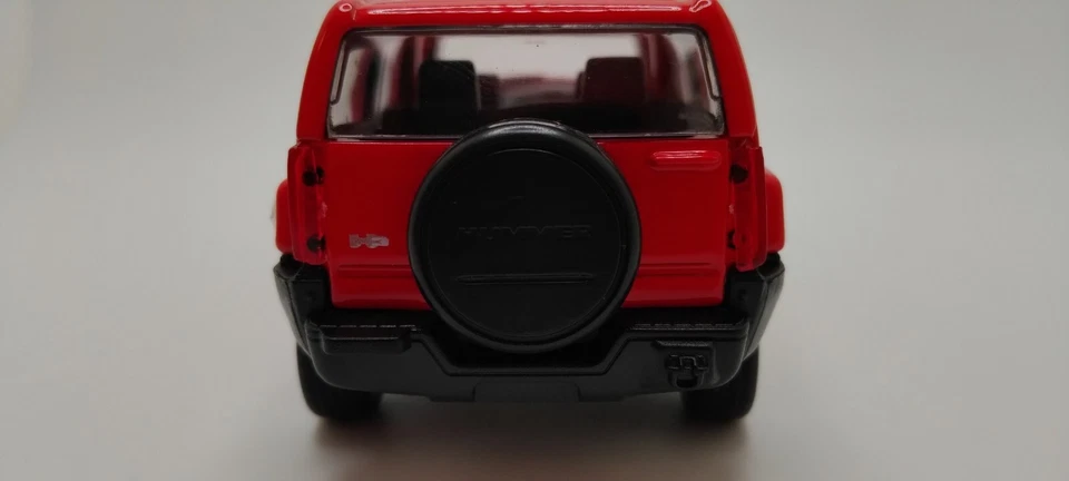Welly Hummer H3 Red Diecast 1:34 Scale Pull Back And Go Car - Image 3 of 4