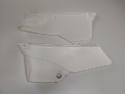 Fits YAMAHA DT125 DT175 SIDE COVERS PANEL White Plastic Tapas