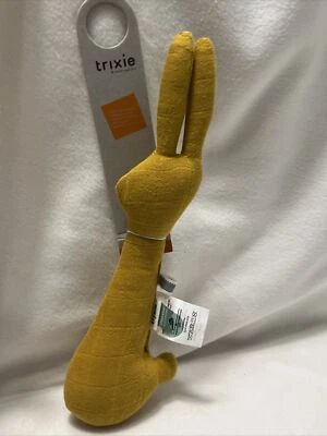 S073 Trixie Baby Rassel - Kaninchen / Hase - Bliss Mustard - mit Quietschen