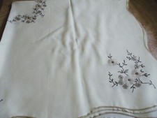 ivory / off white polyester square tablecloth tan stitched flowers 42 x 42